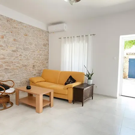 Kuca Za Odmor Toksini * 자다르