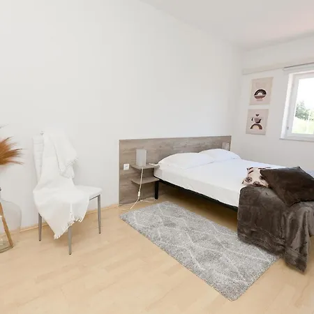 Kuca Za Odmor Toksini * 자다르