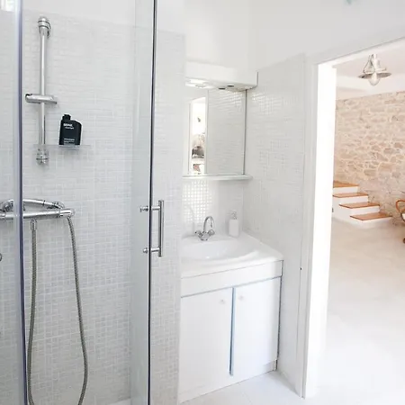 Kuca Za Odmor Toksini * ザダル